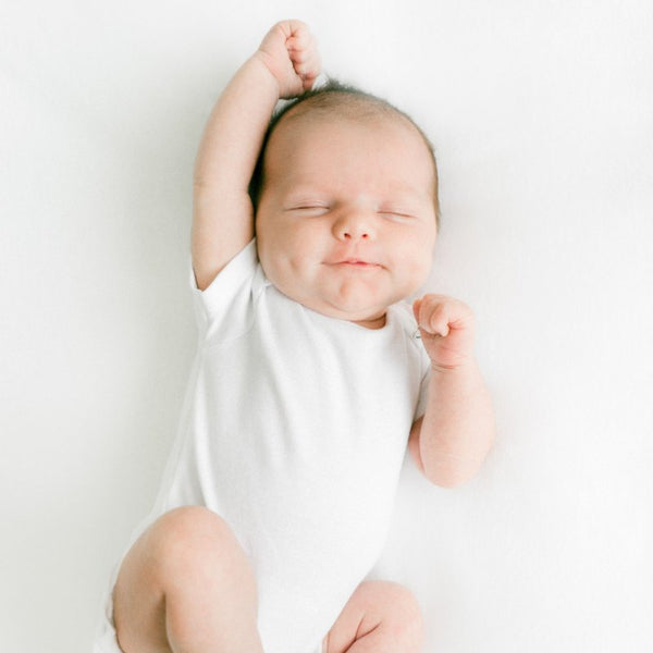 Newborn baby sleeping – Stage 1 formula, 0–6 months